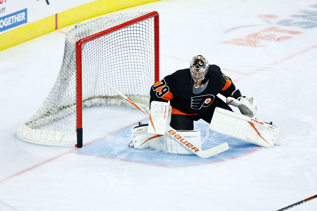 Philadelphia Flyers: Carter Hart must use adversity as springboard