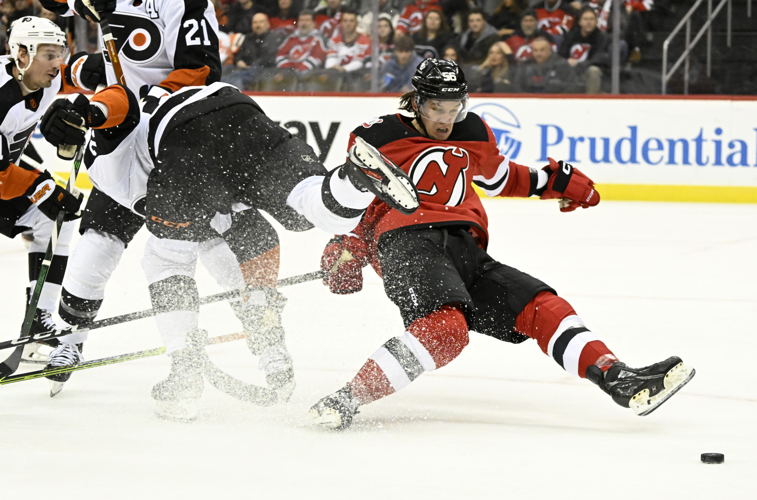 Devils Set Franchise Record in Win over Flyers - Jersey Sporting News