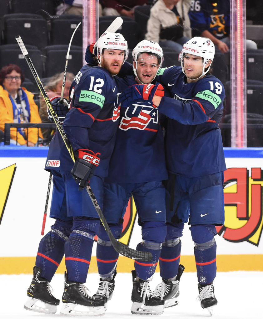 Flyers prospect Cutter Gauthier shining as Team USA goes undefeated in  group play