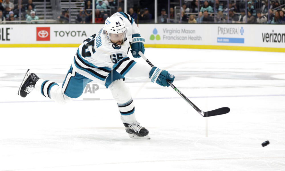 Erik Karlsson, Philadelphia Flyers, San Jose Sharks